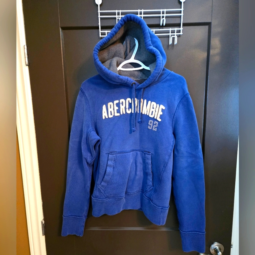 Vintage Abercrombie & Fitch Blue Men's Sweater
